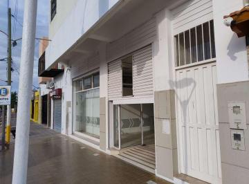 Local comercial · 340m² · Alquiler Local con Departamento, Rawson