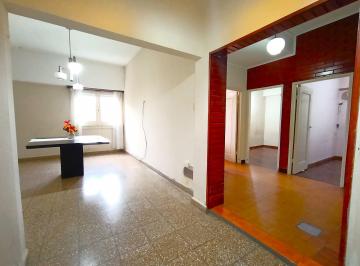 Departamento · 67m² · 4 Ambientes · 4 Ambientes en Villa Maipu - Oportunidad