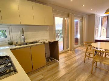Casa · 59m² · 3 Ambientes · 1 Cochera · Venta Duplex 3 Amb C/parrilla Club Nautico Hacoaj