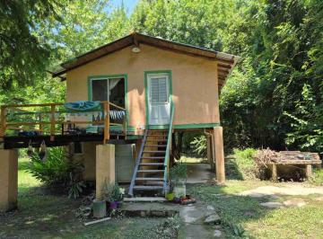 Casa · 40m² · 3 Ambientes · Venta 3 Lotes y Casa en Rio Sarmiento - Saucelandia