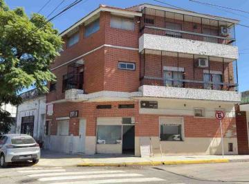 Local comercial · 33m² · Local en Esquina Venta Nueva Pompeya Sin Expensas