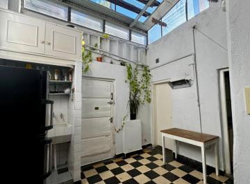 Departamento · 51m² · 3 Ambientes · Venta PH 3 Amb en P. Baja Apto Credito - Flores
