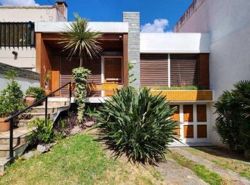 Casa · 297m² · 6 Ambientes · 1 Cochera · Venta Casa 6 Ambientes en Villa Devoto