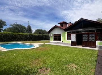 Casa · 186m² · 4 Ambientes · 2 Cocheras · Venta Casa El Trebol en Barrio La Arboleda