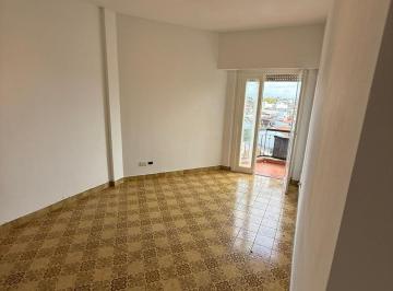Departamento · 54m² · 3 Ambientes · Alquiler Depto 3 Amb - Ramos Mejia