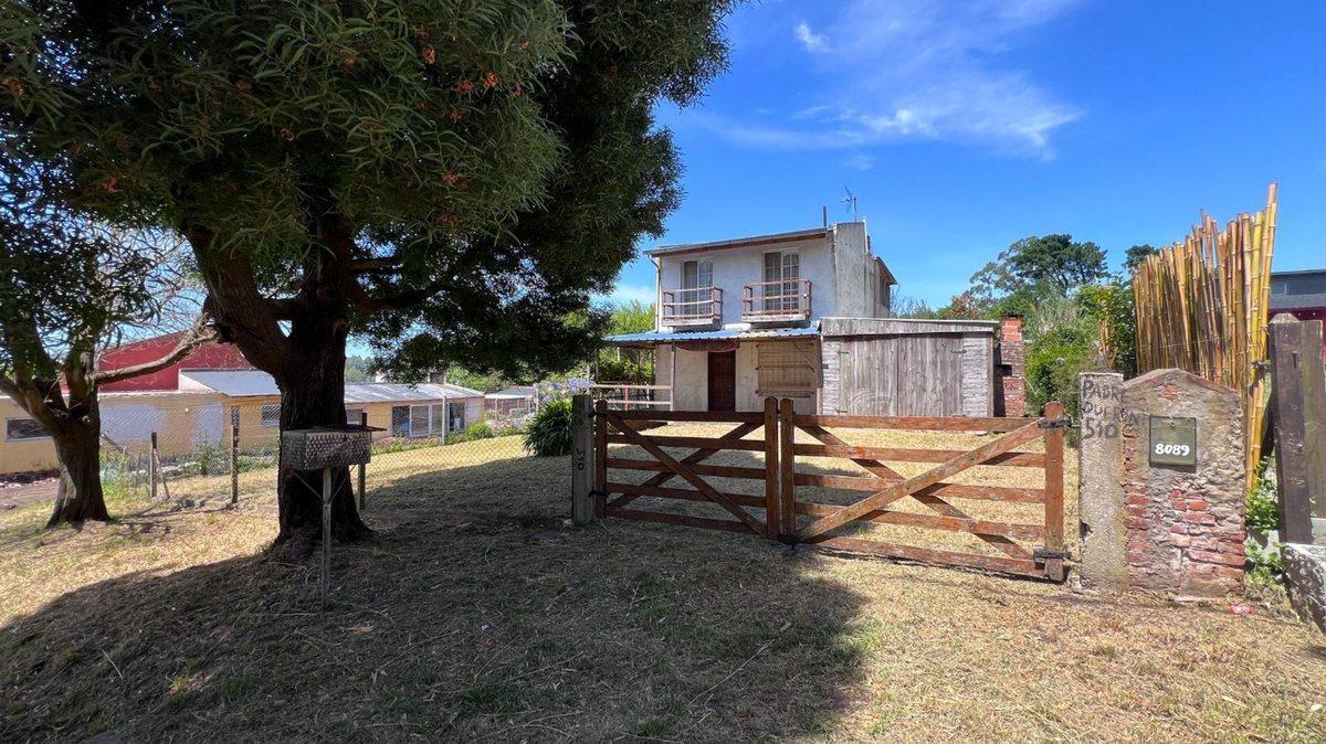 Casa en venta 4 ambientes en Querini, Mar del Plata con pileta
