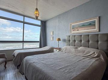 Departamento · 30m² · 1 Ambiente · Venta Monoambiente Miramar Edificio Categoria
