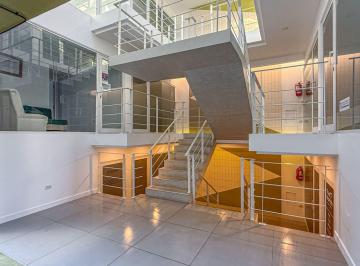 Oficina comercial · 26m² · 1 Cochera · Alquiler Oficina con Patio y Cochera Villa Primera