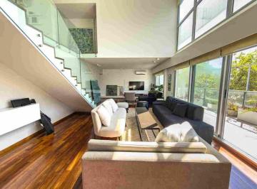 Departamento · 205m² · 5 Ambientes · 2 Cocheras · Venta Triplex Colegiales Terraza Quincho de 100 m²