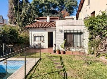 Casa · 146m² · 5 Ambientes · 1 Cochera · Venta Florida Casa 380 m² Terreno en Cul de Sac