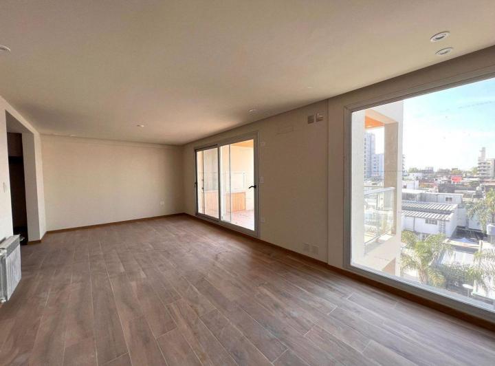Departamento · 92m² · 4 Ambientes · 1 Cochera