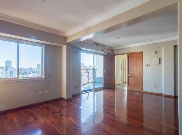 Departamento · 159m² · 6 Ambientes · 1 Cochera