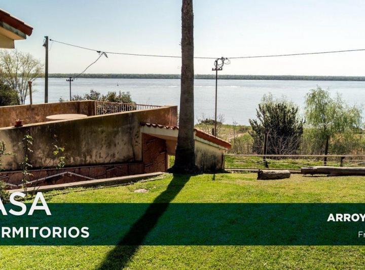 Casa · 196m² · 5 Ambientes · 1 Cochera