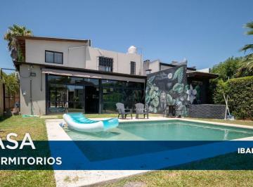 Casa · 285m² · 4 Ambientes · 1 Cochera · Venta Casa 3 Dorm. Ibarlucea