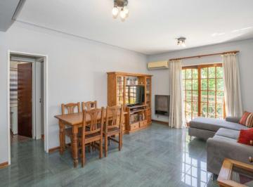 Departamento · 112m² · 5 Ambientes · Dpto 5 Amb C/terraza Propia en Venta en Mataderos