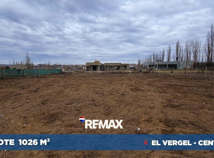 Terreno · 1026m²