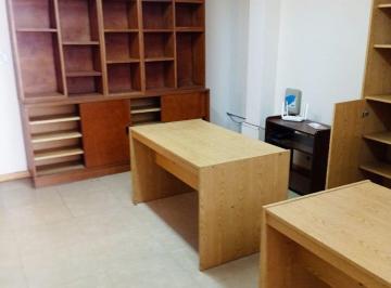 Oficina comercial · 45m² · 1 Cochera · Alquiler Oficina en Barrio Sur Apta Profesionales