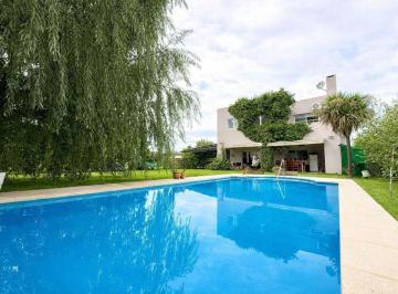 Casa · 193m² · 4 Ambientes · 2 Cocheras · Venta Casa Barrio Cerrado Don Joaquin Canning