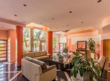 Departamento · 68m² · 3 Ambientes · Venta Departamento 3 Ambientes en Ramos Mejia