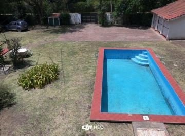 Casa · 183m² · 6 Ambientes · 3 Cocheras · Casas en Venta La Plata