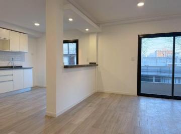 Departamento · 66m² · 3 Ambientes · Venta Departamento 3 Ambientes Bernal Centro
