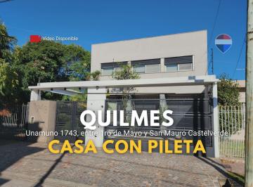 Casa · 426m² · 5 Ambientes · 2 Cocheras · Venta Casa 5 Amb C/pileta en Quilmes