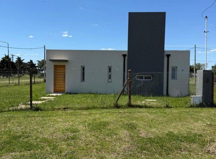 Casa · 57m² · 2 Ambientes · 1 Cochera