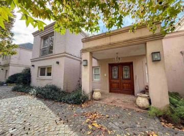 Casa · 612m² · 10 Ambientes · 2 Cocheras · Venta Casa en Club San Jorge Village