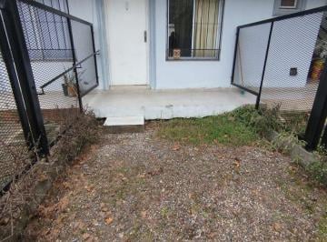 Departamento · 22m² · 1 Ambiente · 1 Cochera · Venta PH. Monoambiente C/cochera Castelar N.!