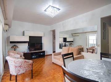Departamento · 61m² · 3 Ambientes · Venta 3 Ambientes con Balcòn y Baulera, Monserrat