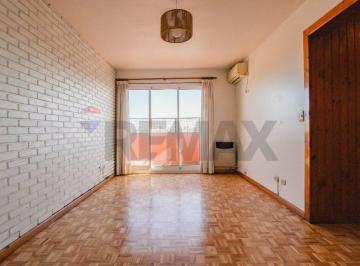 Departamento · 53m² · 3 Ambientes · Venta. Excelente Departamento 3 Amb. Flores