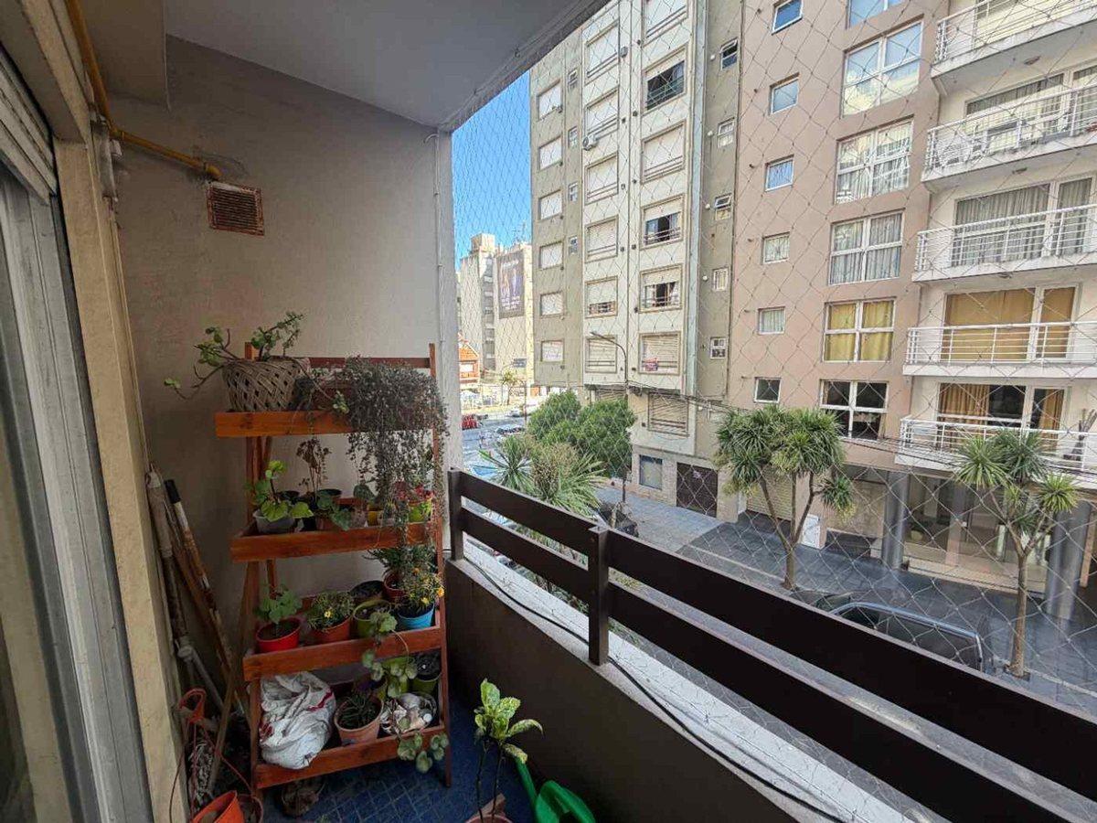 departamento 2 ambientes en venta, la perla - 50 m²