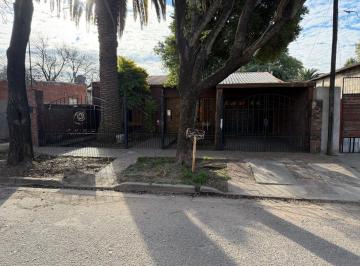 Casa · 80m² · 6 Ambientes · Venta /casa/ Barrio Moreno/ Sunchales