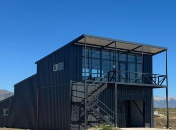 Bodega-Galpón · 260m² · Excelente Galpon/depósito y Oficina en Pitba