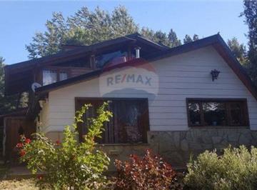 Casa · 120m² · 6 Ambientes · 2 Cocheras · Venta Casa Bariloche Barrio Parque El Faldeo