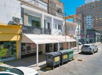 Local comercial · 220m² · Venta 4 Locales Comerciales Galeria Edificio Roca