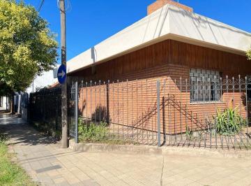 Casa · 290m² · 6 Ambientes · 2 Cocheras · Venta Casa 3 Dorm Mas 2 Dptos B° Cupani Córdoba