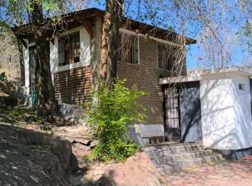 Casa · 36m² · 1 Ambiente · 1 Cochera · Venta Monoambiente en Bialet Massé