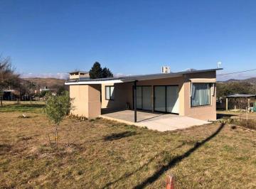 Casa · 45m² · 2 Ambientes · 1 Cochera · Venta Casa 1 Dormi Amoblada Potrero de Garay Cba