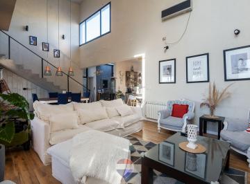 Casa · 259m² · 7 Ambientes · Venta Casa 5 Dorm C/ Pileta Tierra Alta Cordoba