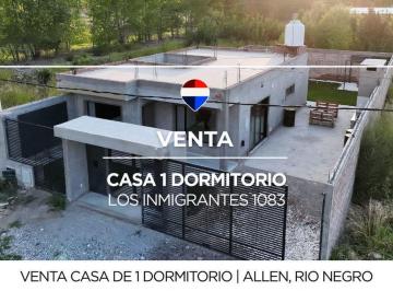 Casa · 83m² · 3 Ambientes · 1 Cochera · Venta Casa 1 Dormitorio en Allen