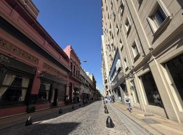 Oficina comercial · 428m² · 8 Cocheras · Venta Oficina 430 m² con 8 Cocheras en Microcentro