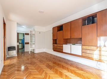 Departamento · 61m² · 3 Ambientes · Alquiler Depto 3 Amb Más Dependencia y 2 Balcones