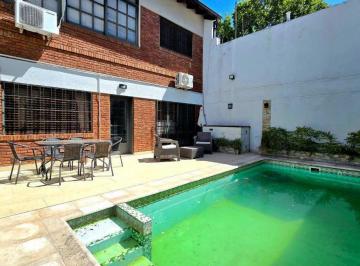 Casa · 187m² · 5 Ambientes · 1 Cochera · Vta de Casa 5 Amb con Cochera y Pileta Villa Maipú