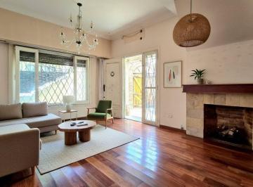 PH · 82m² · 3 Ambientes · 2 Cocheras · PH Venta 3 Amb Haedo C Parrilla, Patio, Quincho