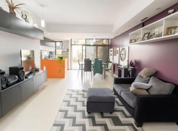 Casa · 116m² · 3 Ambientes · 2 Cocheras · Dúplex Venta 3 Ambientes Morón Cocher Apto Crédito