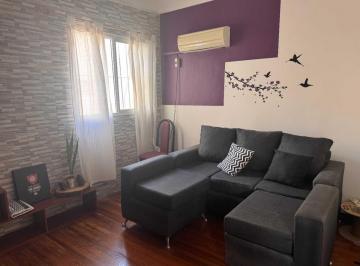 PH · 50m² · 3 Ambientes · Venta PH 3 Amb Refaccionado en Flores Apto Crédito
