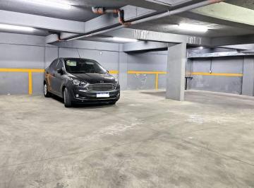Garage · 9m² · Venta Cochera Cubierta Villa Urquiza 1° P Elevador