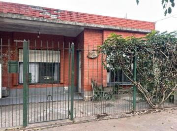 Casa · 80m² · 3 Ambientes · 1 Cochera · Casa 3 Ambientes en Venta Ituzaingo Norte