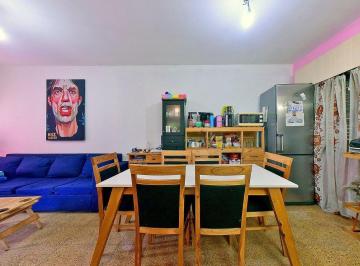 Casa · 67m² · 4 Ambientes · 1 Cochera · Venta Casa 4 Amb Apto Credito Hurlingham V. Tesei
